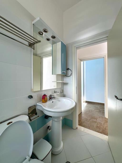 Luxury Diva Sea View Apartment, Bougainville Bay * Saranda